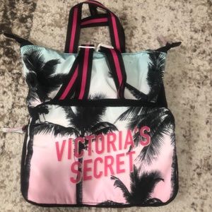 NWT Victoria’s Secret Packable Backpack